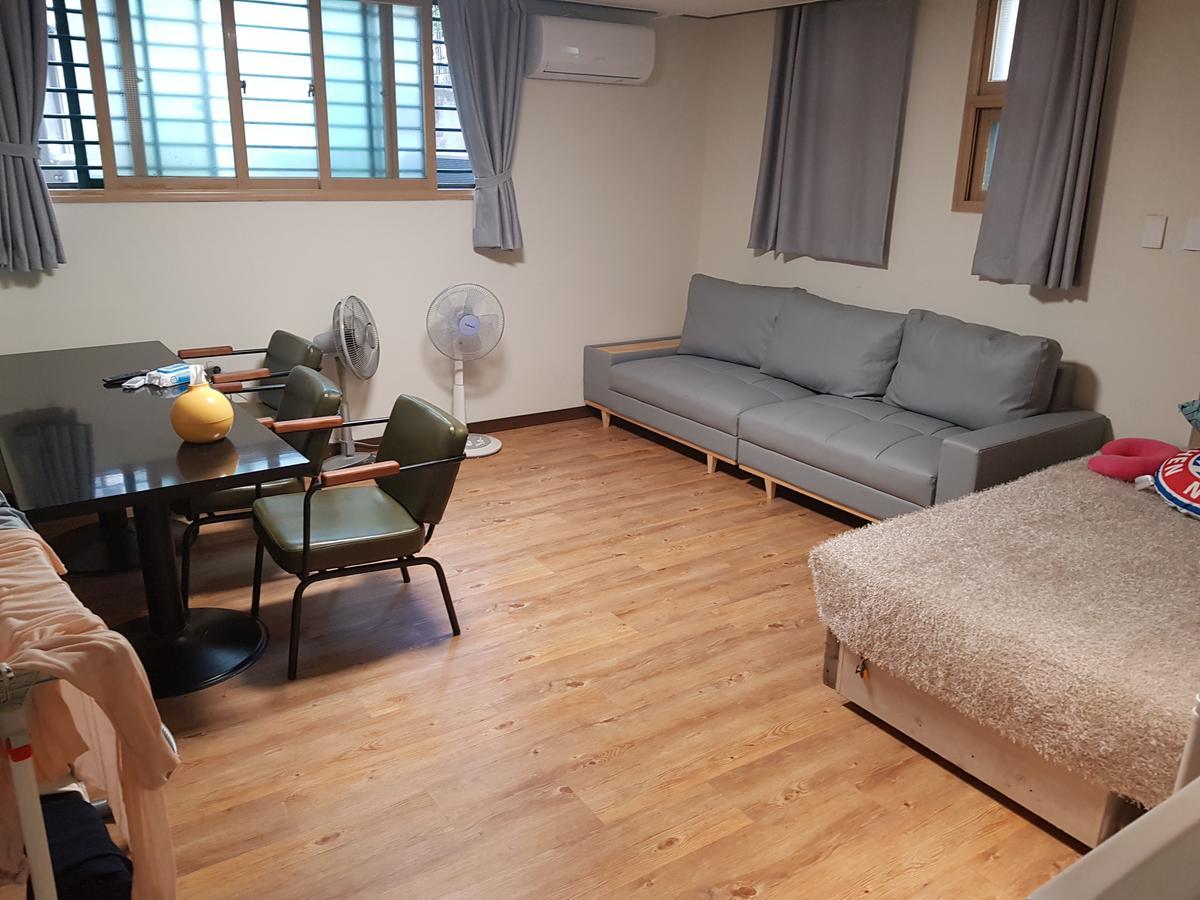 Rumah tetamu Family House Hongdae